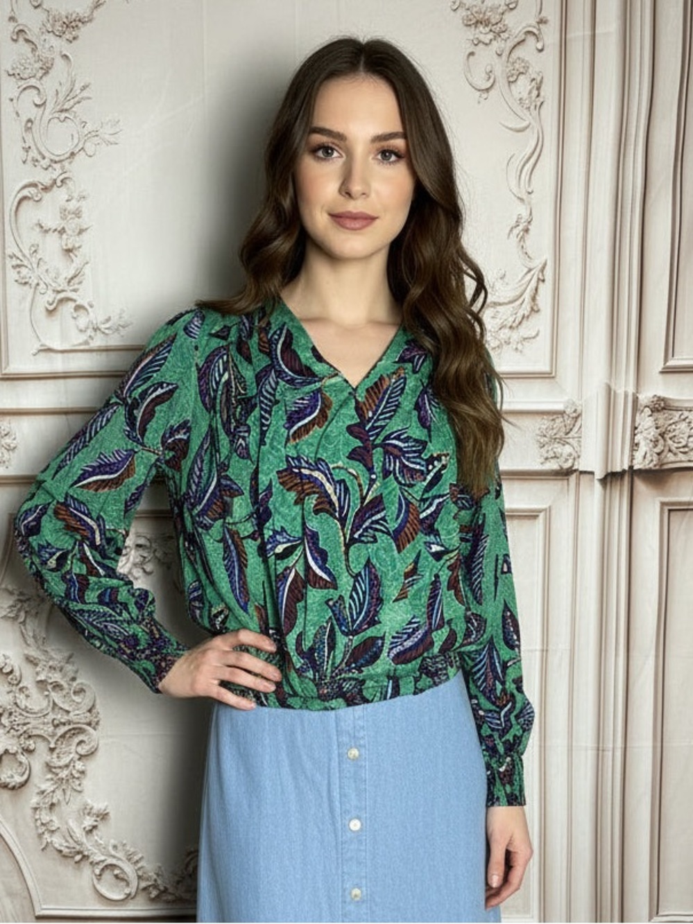 Democracy Green Printed V-Neck Blouson Blouse
